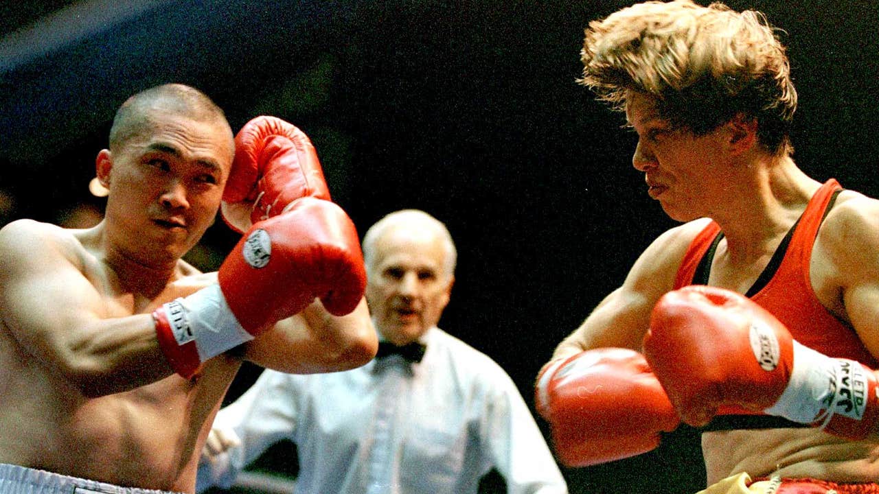 When a man fights a woman, everyone loses